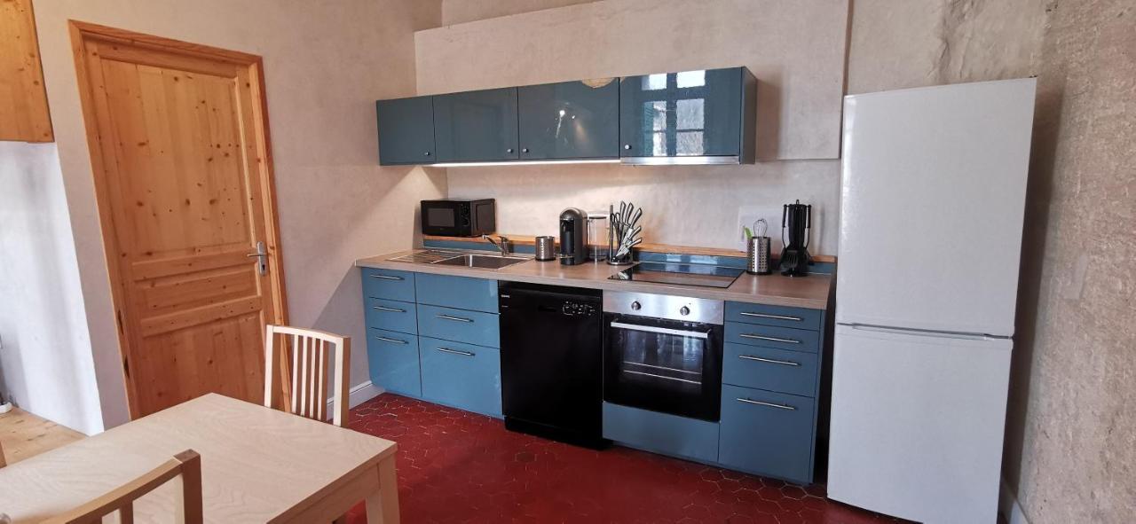 Appartements Et Studio Renoves En 2022, Intra Muros Avignon Exterior foto
