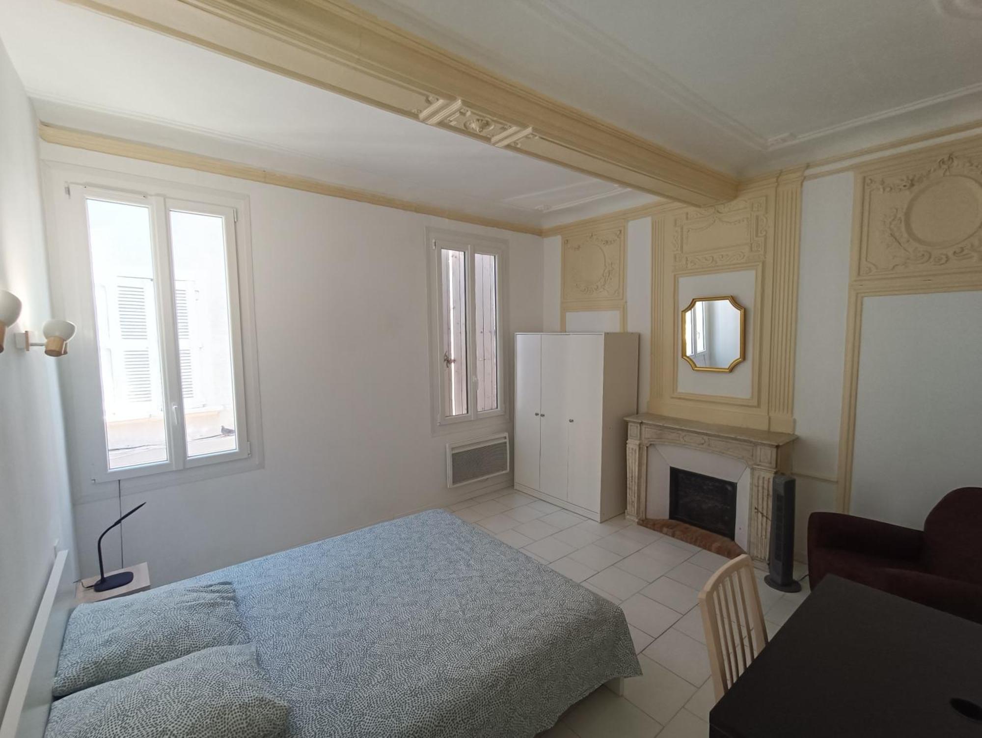 Appartements Et Studio Renoves En 2022, Intra Muros Avignon Exterior foto